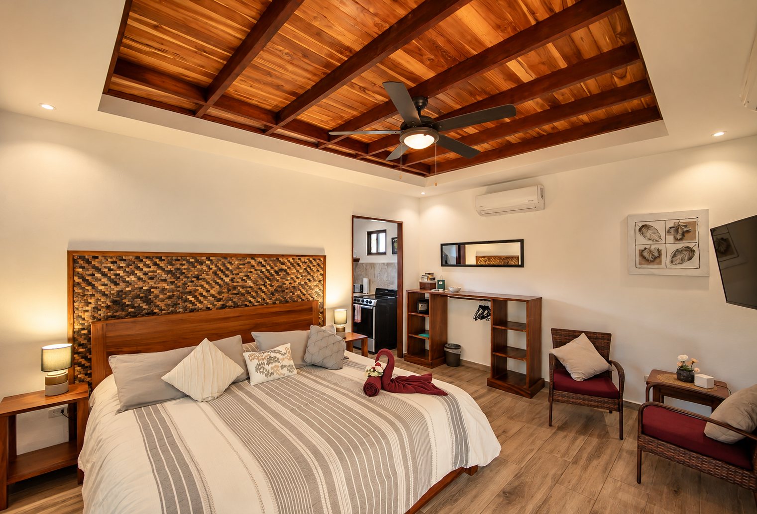 Deluxe Bungalow at Hotel Casa Buenavista in Playa Carrillo